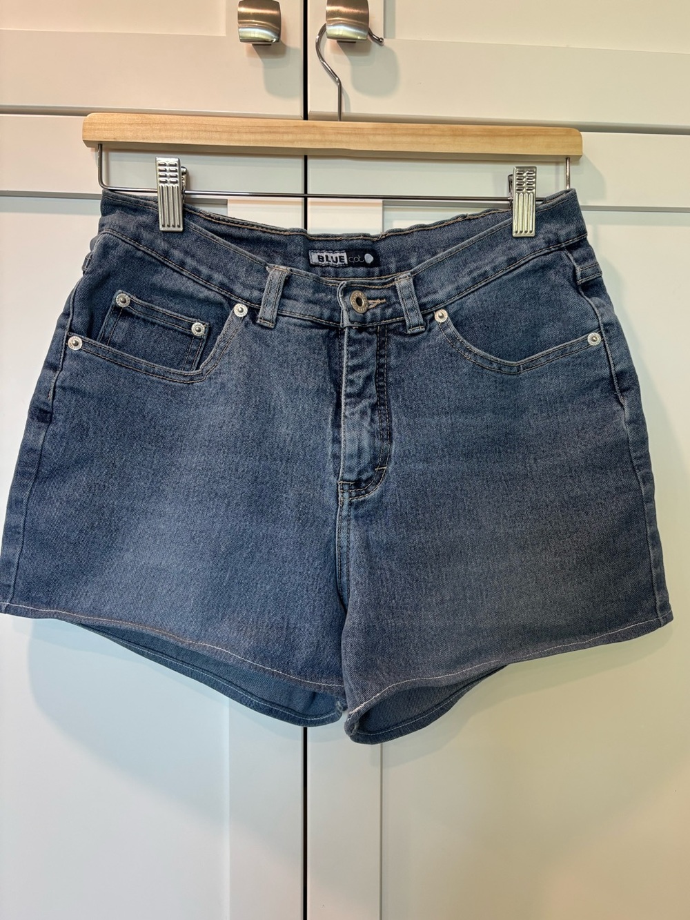 Blue Dot Women’s High-Rise Denim Shorts Size 7/8